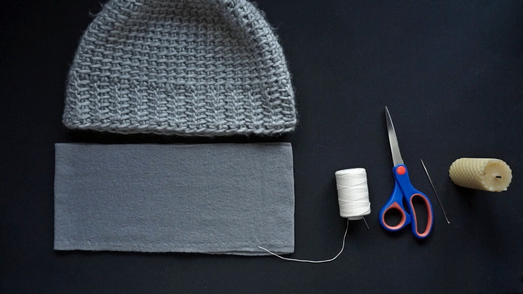 How to line a crochet beanie with fleece 3 Prepared materials for lining a beanie.