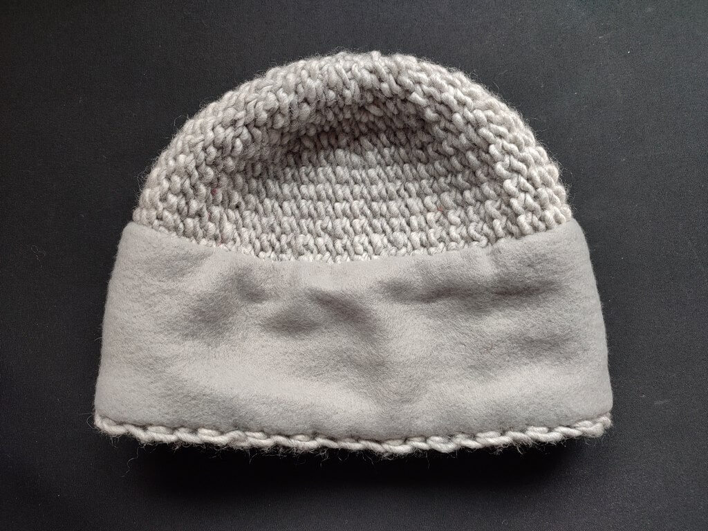 How to line a crochet beanie with fleece 30 Lined beanie inside out