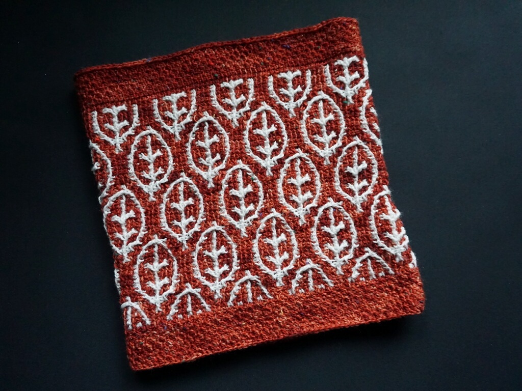 Rusty beech cowl front