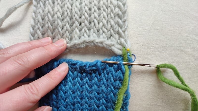 How to sew Tunisian knit stitch row to row 1 How to seam Tunisian knit stitch rows 2