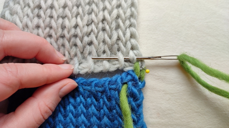 How to sew Tunisian knit stitch row to row 13 How to seam Tunisian knit stitch top to top 2