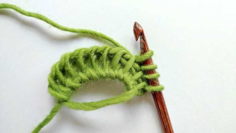 How to start a Tunisian crochet project in a magic ring 10 Tunisian crochet in magic ring 09