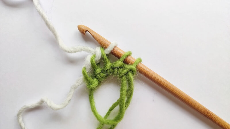 How to start a Tunisian crochet project in a magic ring 19 Tunisian crochet in magic ring in the round 04