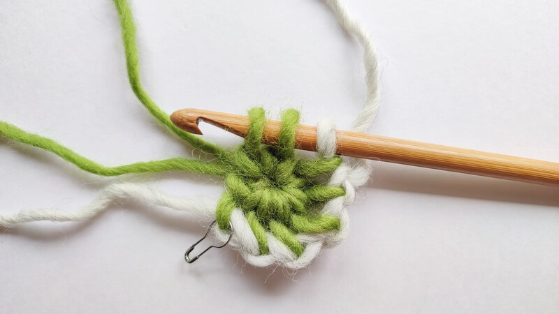 How to start a Tunisian crochet project in a magic ring 22 Tunisian crochet in magic ring in the round 07
