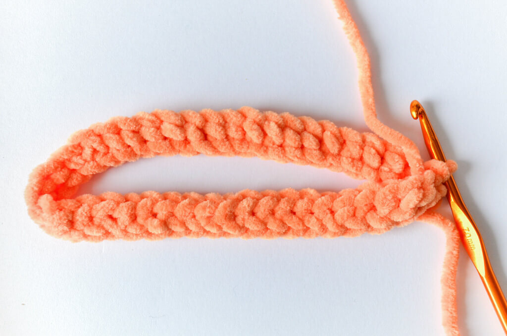 Free crochet pumpkin pattern 3 Foundation row of chenille yarn pumpkin worked in the round.
