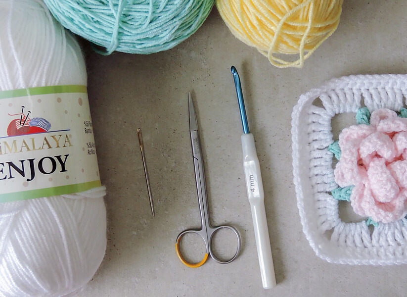 Easy way to join granny squares slip stitch method Yarnandy