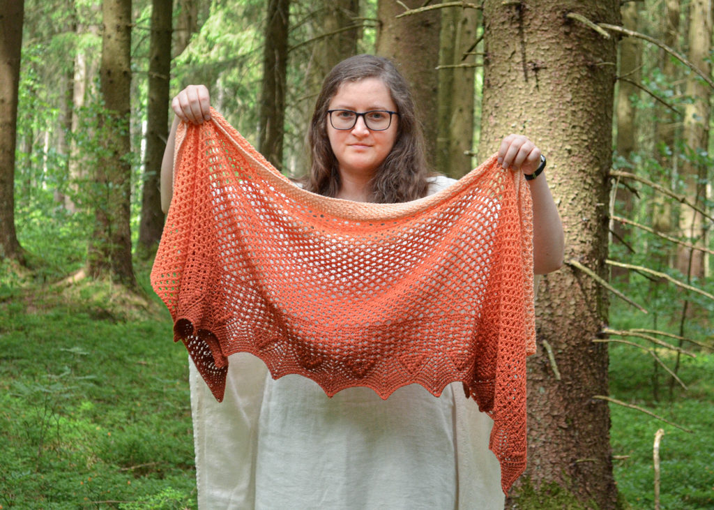 Crisp peach wrap Tunisian crochet pattern inspired by knit lace with nupps