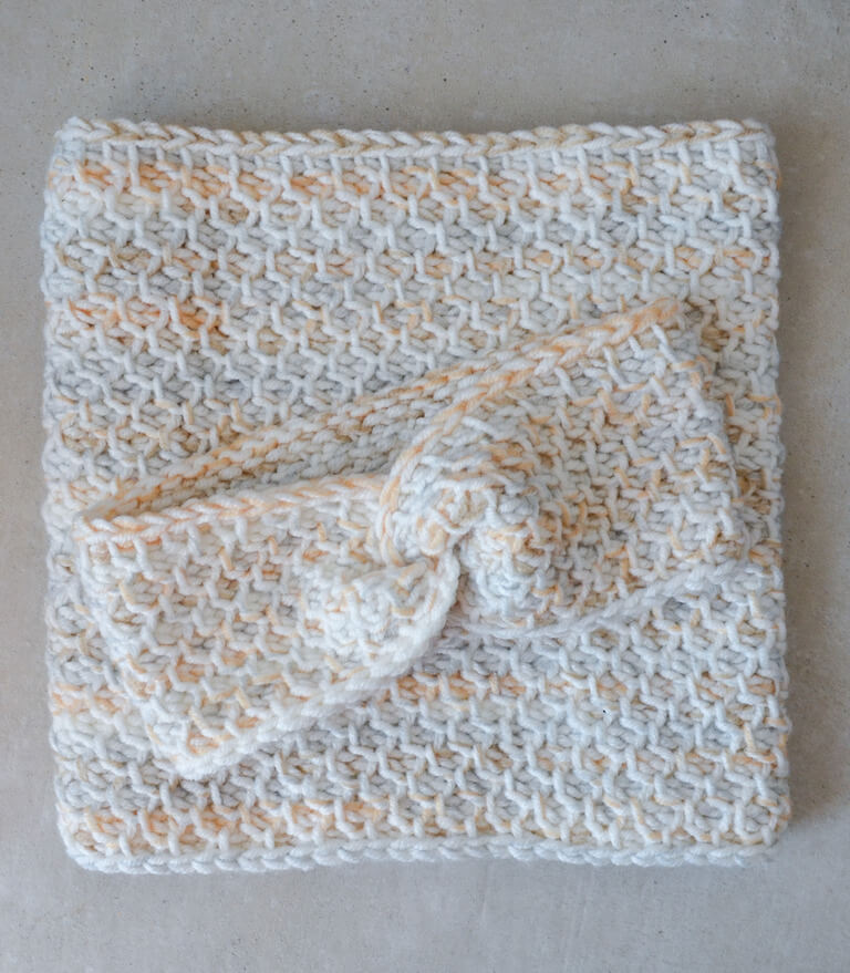 Honeycomb cowl and headband Tunisian crochet pattern for beginners Andrea Cretu