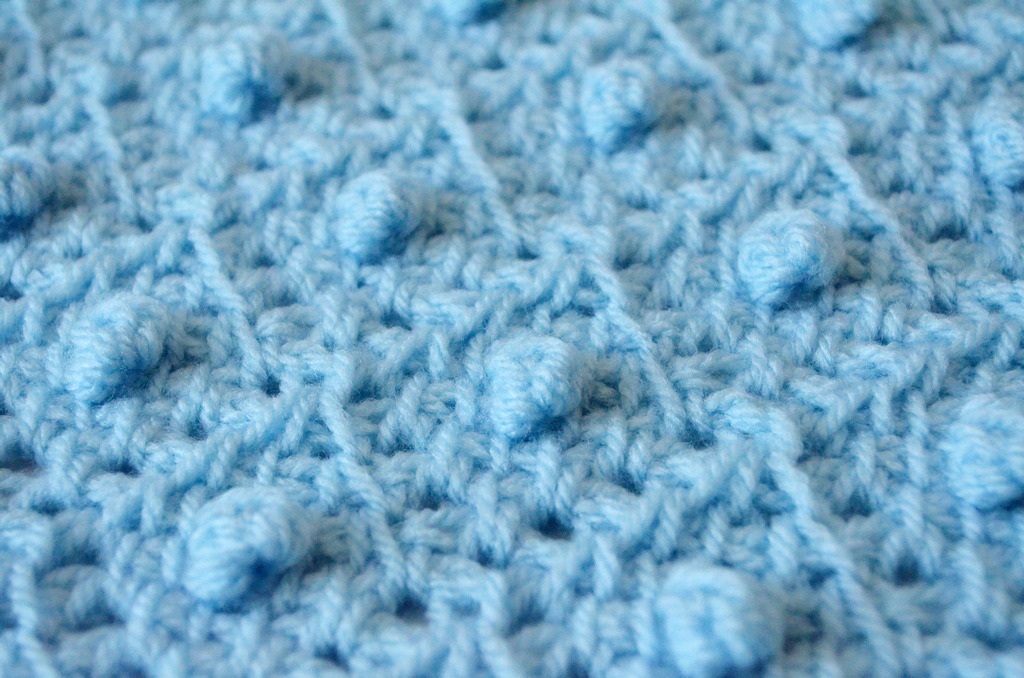 Beryl-lace-square-Tunisian-crochet-lace-pattern-close-up