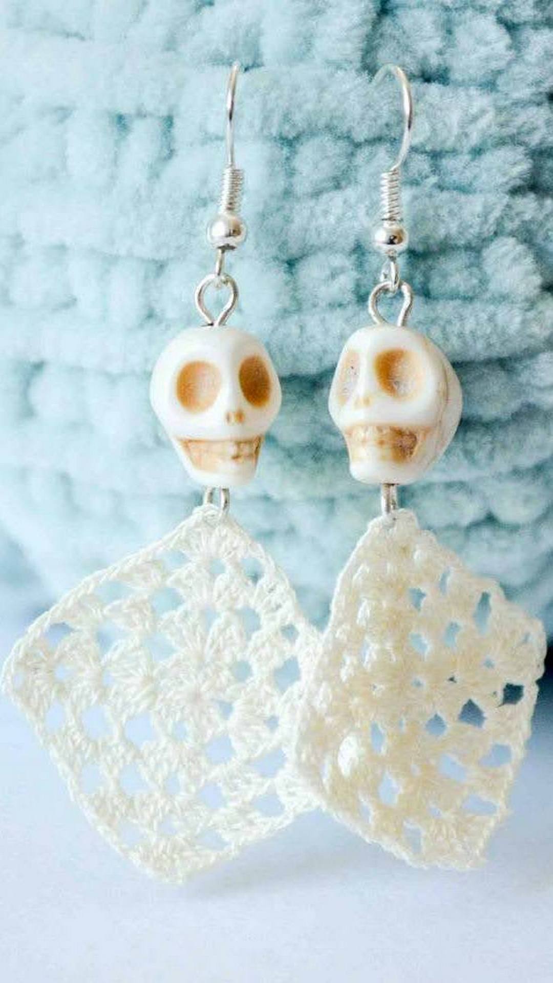 Spooky crochet earrings 14