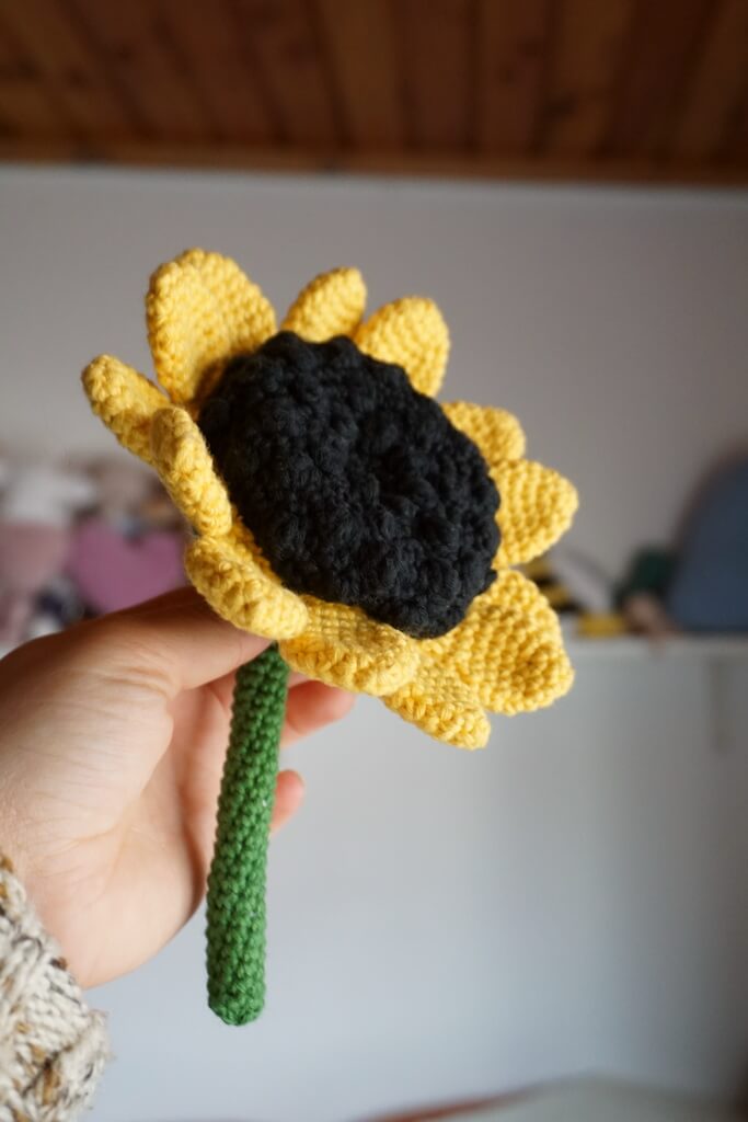Finished cotton amigurumi sunflower