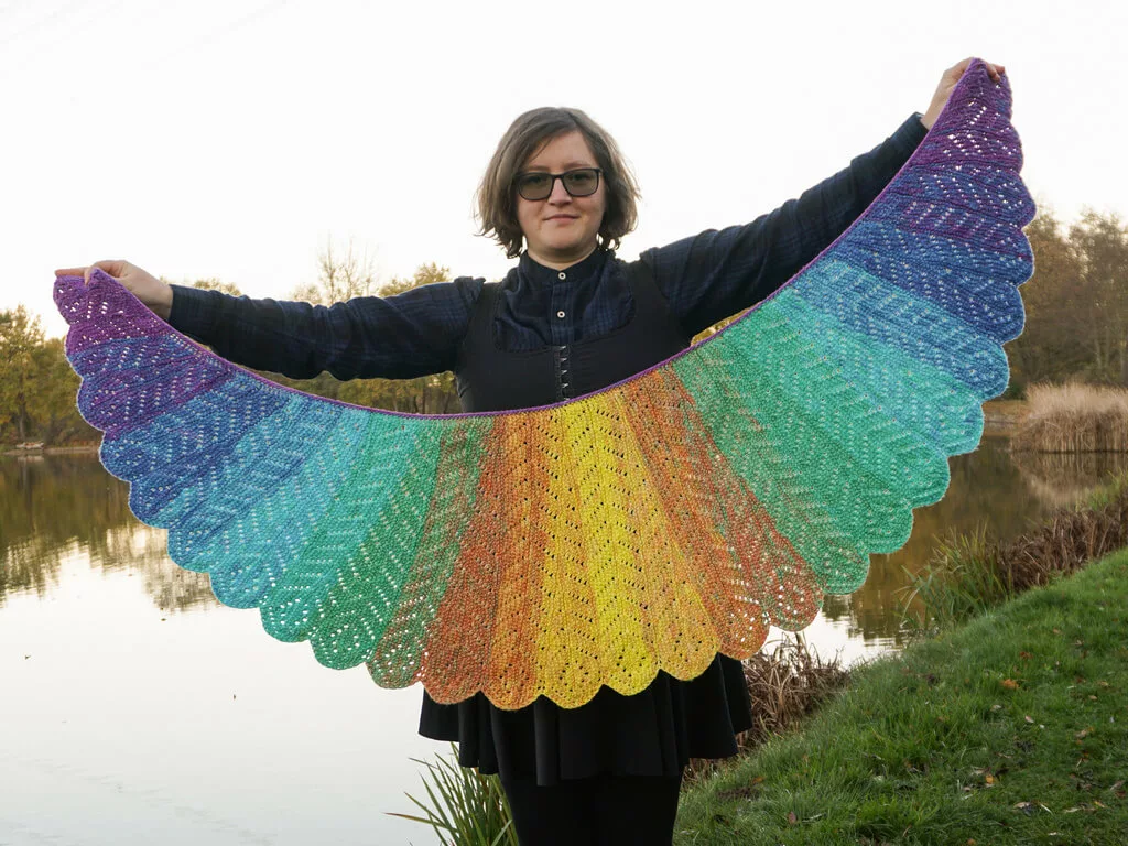 Macaw wings shawl 29 jpg