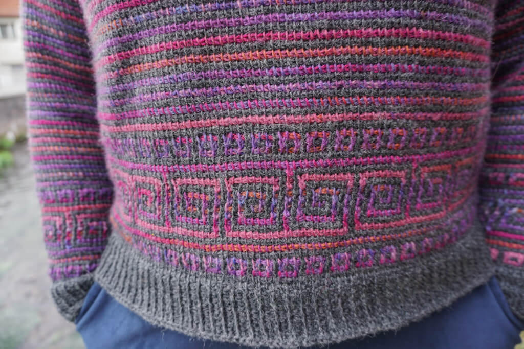 Tunisian crochet ribbing version 2 - alternating Tps and Tss, as seen on the Sporeprint sweater