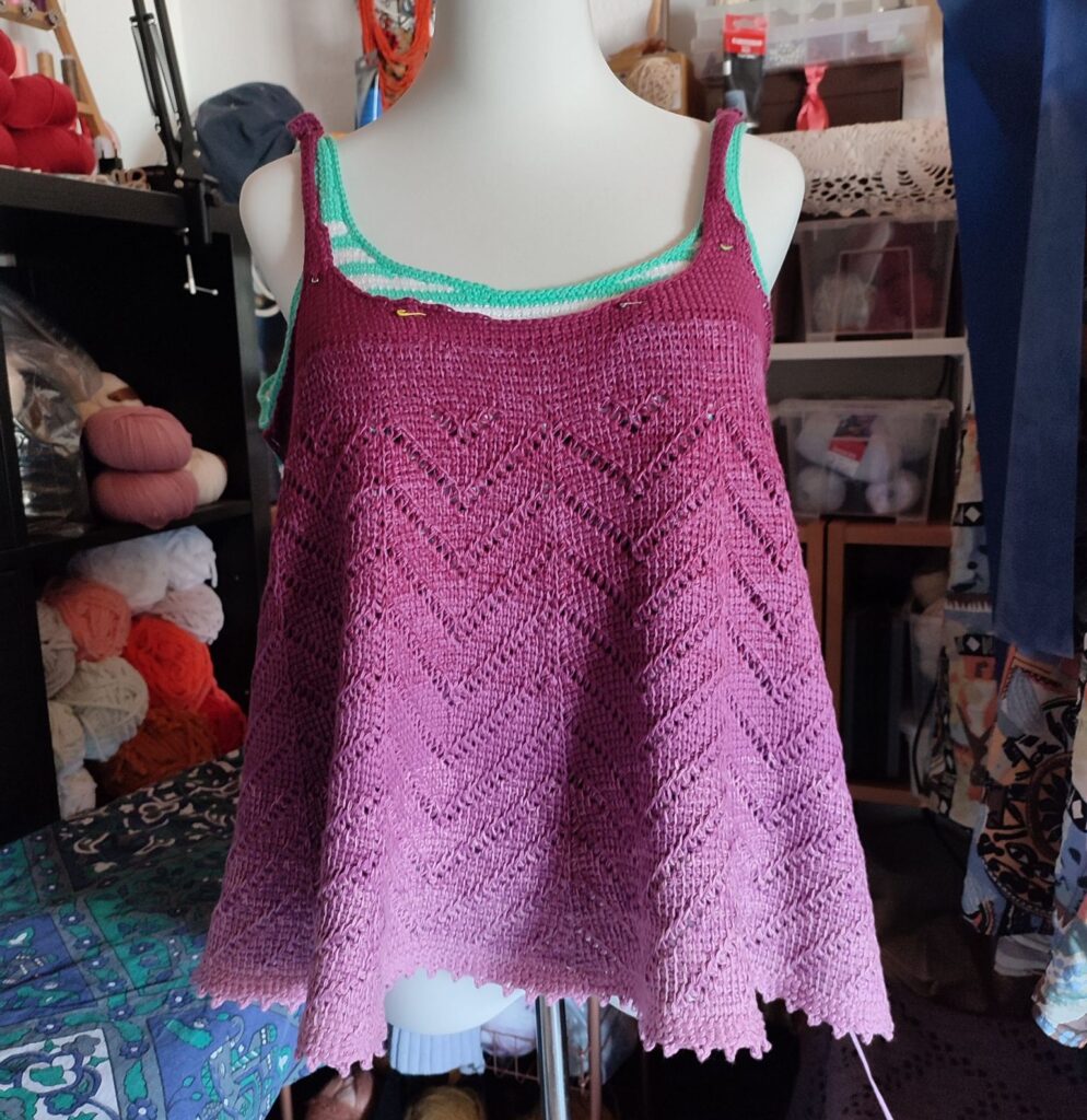 Frilly top gradient